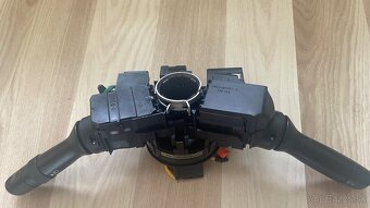 Pačky smeroviek TOYOTA kod 17F144 - komplet - 6