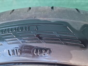 Mercedes  R19  5x112 - 6