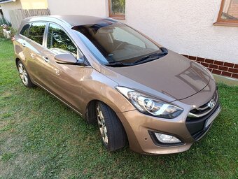 Hyundai i30 combi r.2012 1.6crdi 94kw - 6