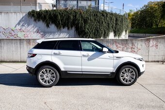 Land Rover Range Rover Evoque 2.2 SD4 DYNAMIC 4x4 - 6
