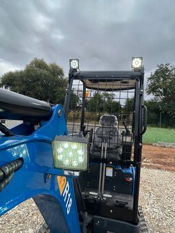 Bager Worker R18 - 6