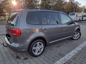 Volkswagen Touran Facelift 2.0 TDI CR 103kw 7-Miestné - 6