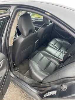 Rozpredam VolvoS60 120kw D5 - 6