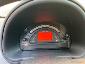 Citroën C3 1.1 na náhradné diely - 6