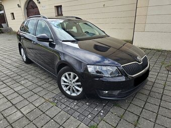 Škoda Octavia Combi 2.0 TDI DSG Ambition Navi DVD R16 OrigKM - 6