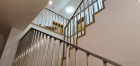 Hliník,kov,nerez-terasa,balkón,schody,plot,brána,prístrešok. - 6