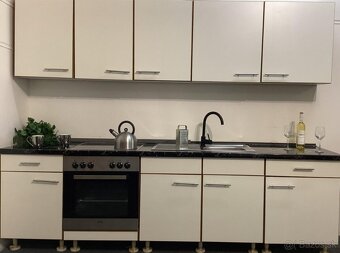 Svetlá moderná kuchyňa CALLY - 6