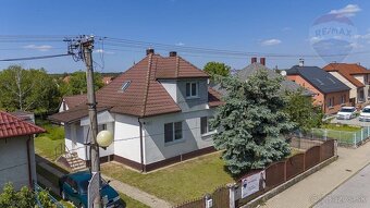VÝNIMOČNÁ PONUKA - Na predaj 4-izbový rodinný dom v obci Roh - 6