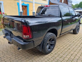 Dodge RAM sport 2015 4x4 5.7 hemi - 6