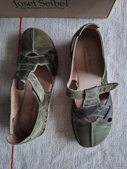 Dámske šľapky, žabky, espadrilky - 6