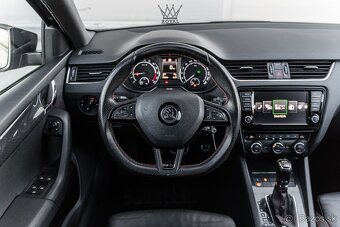 Škoda Octavia Combi 2.0 TDI DPF RS 4x4 DSG - 6