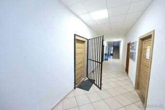 Kancelárske a obchodné priestory KNM - 6