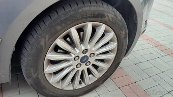 Predám Ford S-max - 6