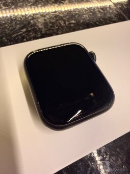 Apple Watch SE 44mm - 6