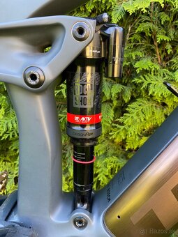 Trek Rail 9.8 XT Project One - 6
