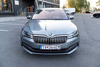 Skoda superb L&K 2.0 TDI 140 kw - 6