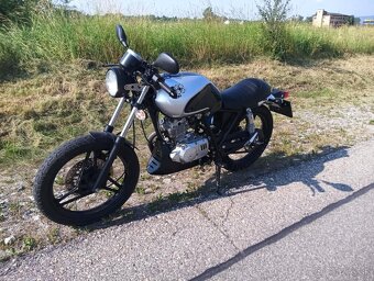 Yuki Sport II cafe racer, nová STK na 4 roky - 6