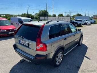 Volvo XC90 2.4 diesel, 136kW MT/6 4x4 NEFUNKČNÉ rok:01.2006 - 6
