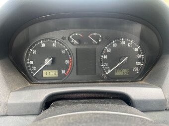 Skoda fabia rv 2003 - 6