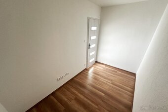 Ponúkam NA PREDAJ 2 izbový byt, Poprad - Západ - 6
