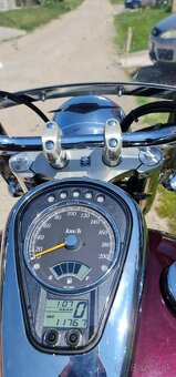 Suzuki VL800 intruder volusia boulevard k9 2011 - 6