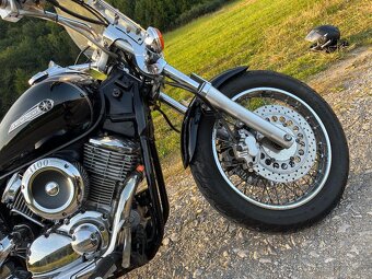 Yamaha DragStar XVS 1100 - 6