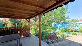 NA PREDAJ 3-IZBOVÝ RODINNÝ DOM, POZEMOK 294 M2, PIEŠŤANY - 6