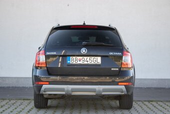Škoda Octavia Combi SCOUT 2.0 TDI 4x4 - 6