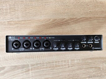 Steinberg UR44 USB zvuková karta - 6