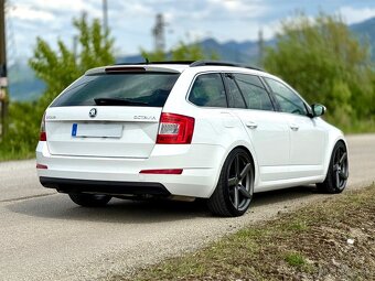 Škoda Octavia combi 1.8tsi 132kw DSG 4x4, panorama, webasto - 6