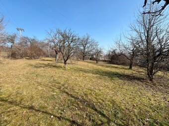 stavebný pozemok 1058 m2 - 6