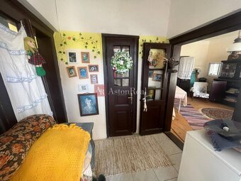Rodinný dom pri V. Krtíši, pozemok 351 m2 - Malé Straciny - 6
