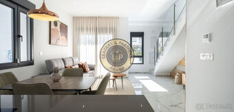 Modrený 2 podlažný dom 4+kk s bazénom, Torrevieja-Španielsko - 6