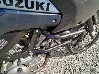 Suzuki v strom 650 najazdené iba 17 300 km - 6
