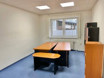 Prenájom kancelárske priestory 220 m2 s parkovaním v centre  - 6