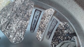 Sada elektrónov wheelworld 7,5J z 16H2 ET 35 rozteč 5x112 - 6