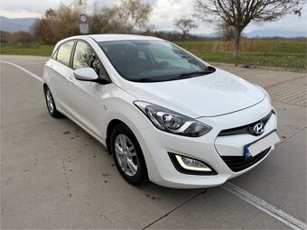 Hyundai i30 1.4i Benzin MPI DOHC CVVT Comfort//SK VOZIDLO// - 6