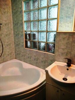 Na predaj 3 izbový tehlový byt - blízko centra mesta - 6