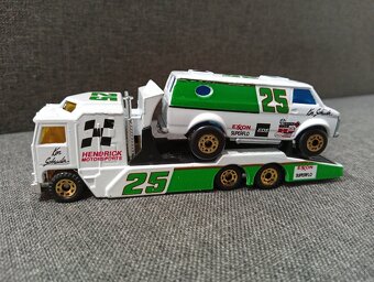 Matchbox Kenworth Racing Transporter #25, Hendrick - 6