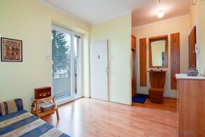 Priestranný byt s lodžiou, 76 m2 v Lučenci-Opatová - 6