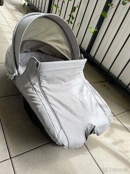 Predám kočík Stokke Xplory V5 – zachovalý stav + boh - 6