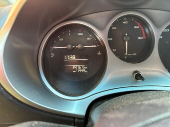 Seat Leon 1.6 TDI - 6