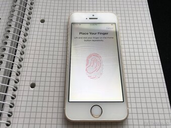 iPhone SE 2016 32GB - 6