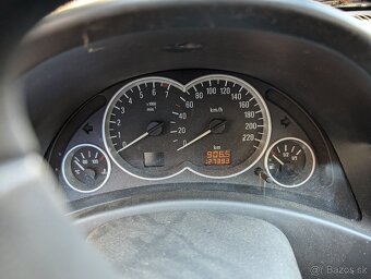 Opel Corsa 2003 - 6