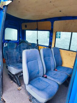 Renault Master. 9 miestne - 6