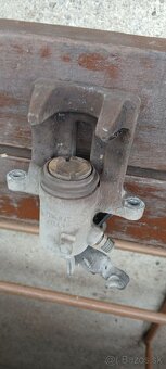 Zadne brzdove strmene octavia2 - 6