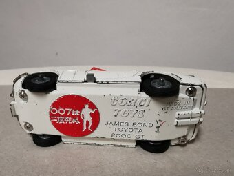 Corgi toys Toyota 2000 James Bond 007 - 6