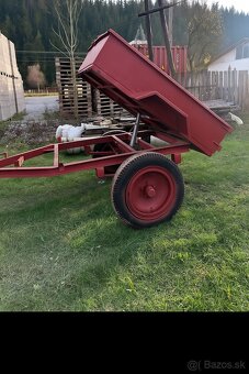 Vyklapacia vlečka za traktor - 6