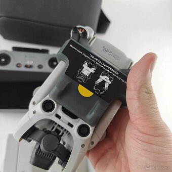 DJI Mini 4 Pro / RC 2 + fly more combo - 6
