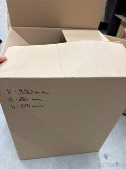 Kartónové krabice. - 6